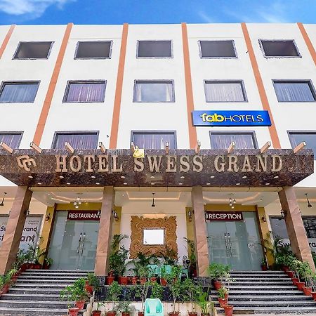 FabHotel Swess Grand Agra  Exterior foto