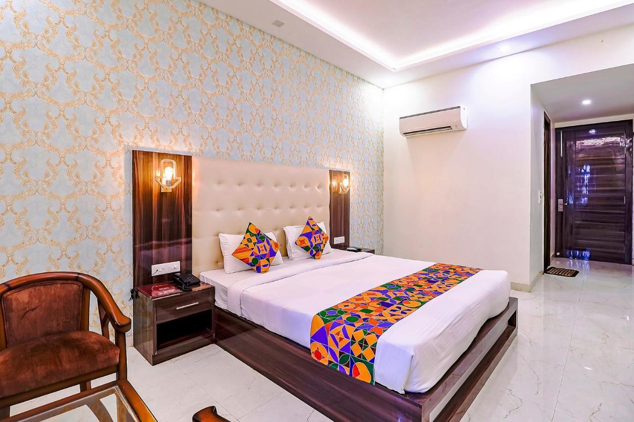 FabHotel Swess Grand Agra  Exterior foto