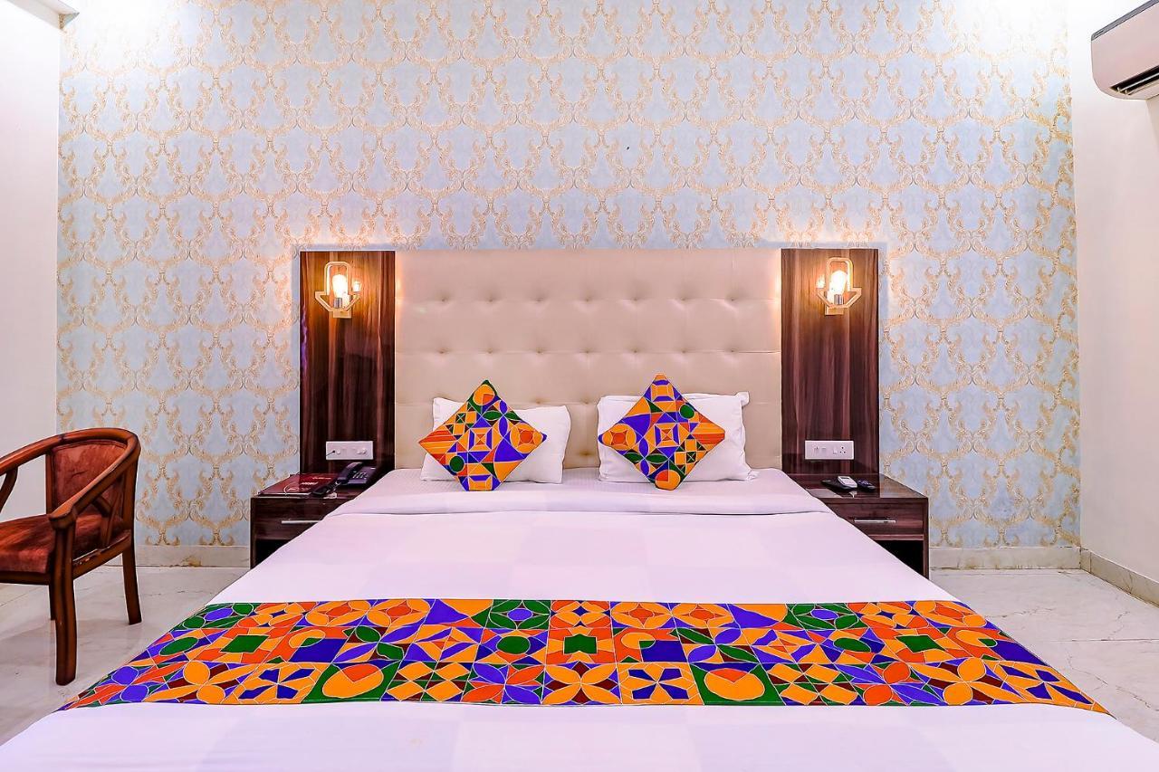 FabHotel Swess Grand Agra  Exterior foto